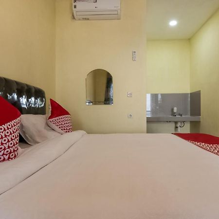 Oyo 3050 Hotasi Seaview Syariah Hotel Anyer Exterior photo