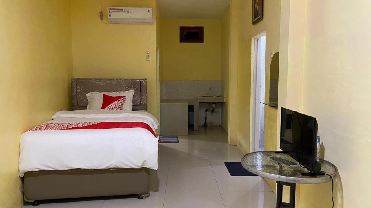 Oyo 3050 Hotasi Seaview Syariah Hotel Anyer Exterior photo